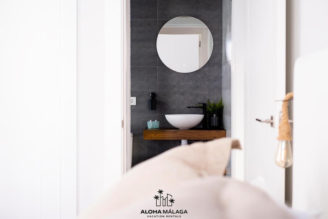 Appartement Luxury Duplex With Pool And Padel Court In Town à Málaga Extérieur photo