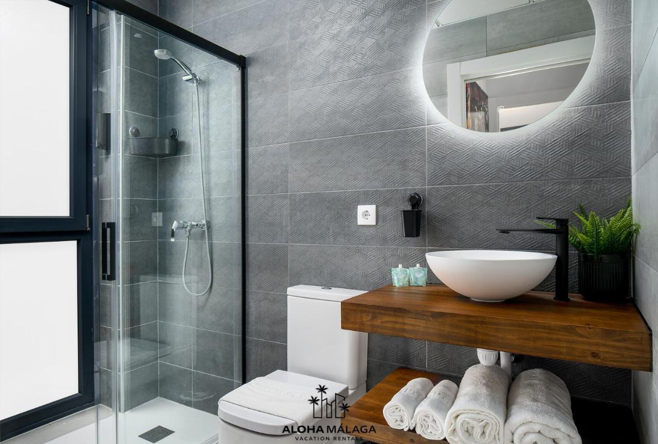 Appartement Luxury Duplex With Pool And Padel Court In Town à Málaga Extérieur photo