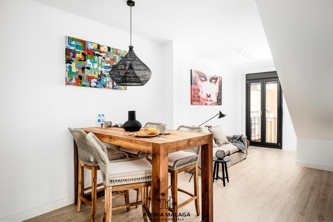 Appartement Luxury Duplex With Pool And Padel Court In Town à Málaga Extérieur photo