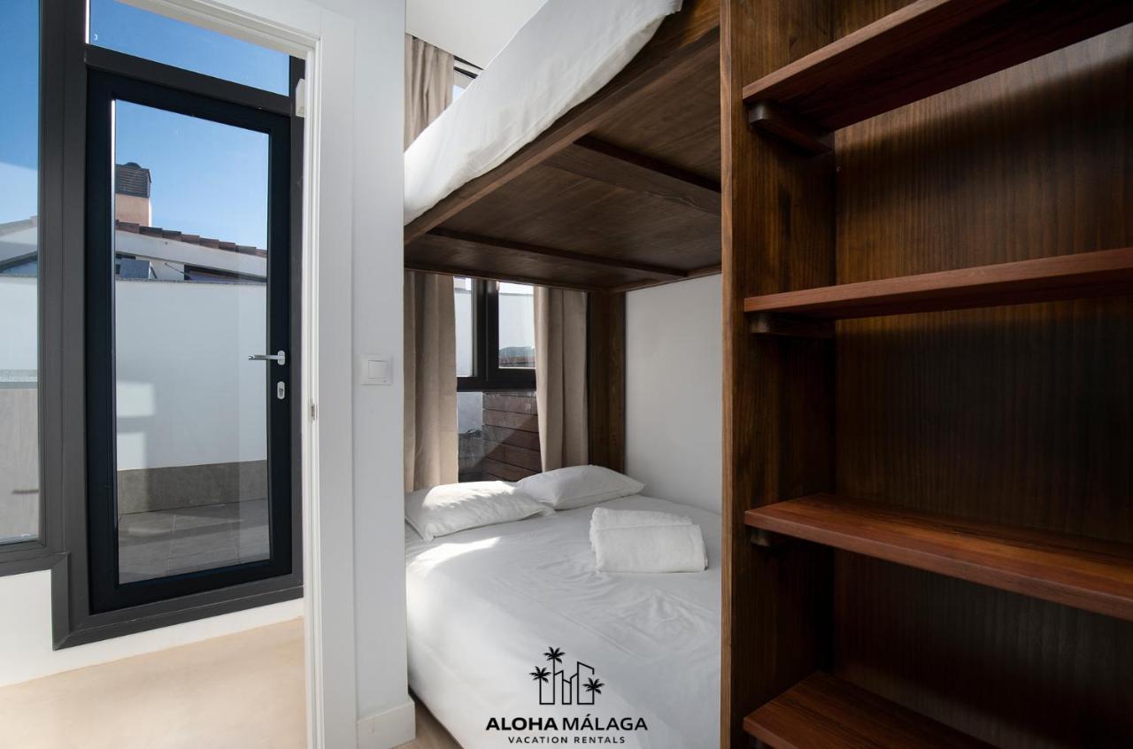 Appartement Luxury Duplex With Pool And Padel Court In Town à Málaga Extérieur photo
