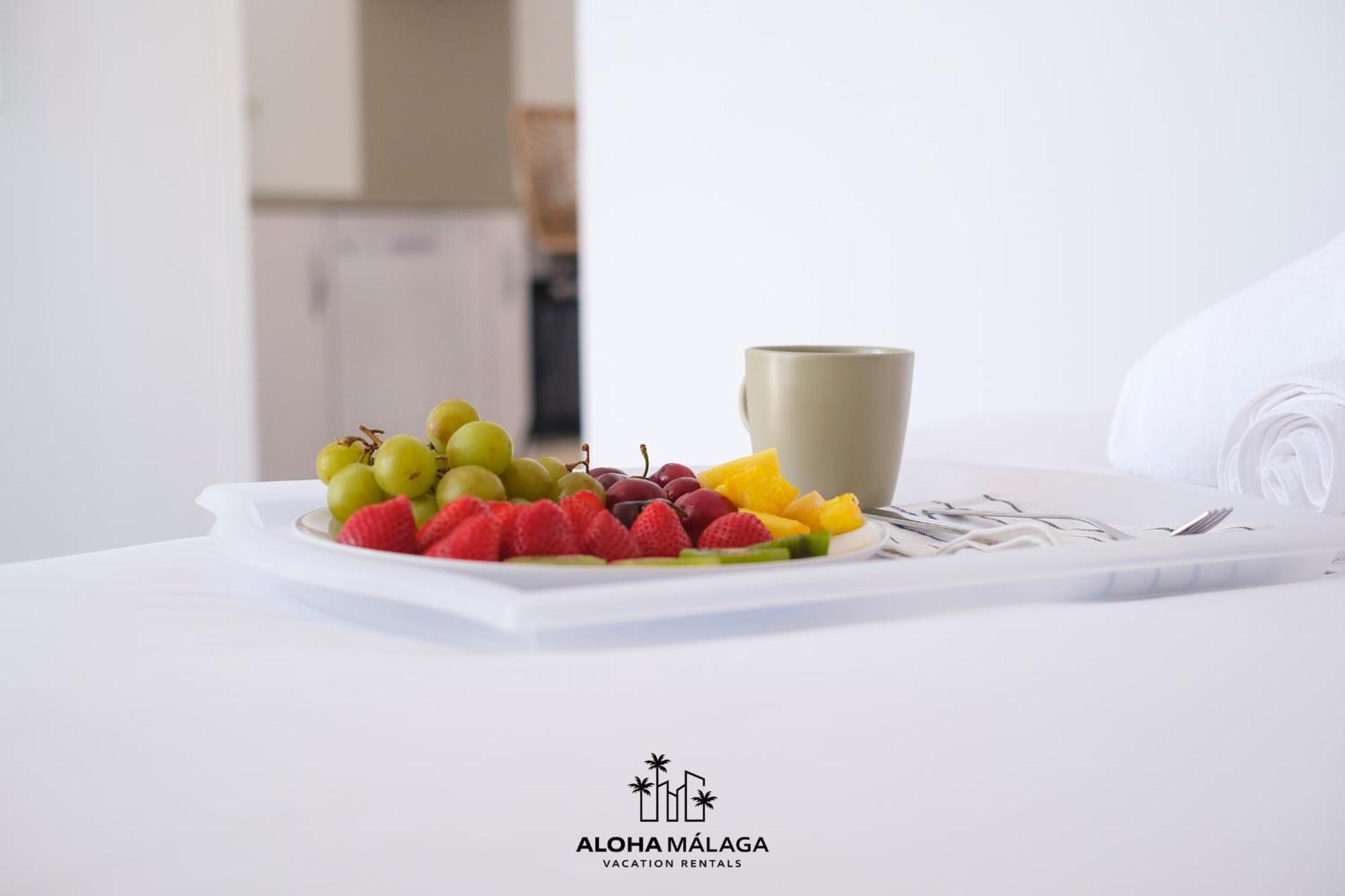 Appartement Luxury Duplex With Pool And Padel Court In Town à Málaga Extérieur photo